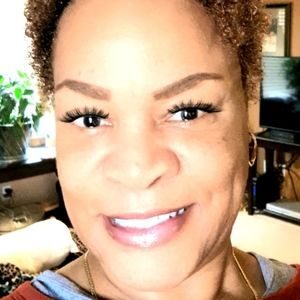 Meet your Posher, Sandy